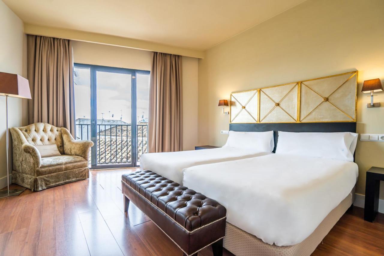 Hotel Yit El Postigo à Úbeda Extérieur photo